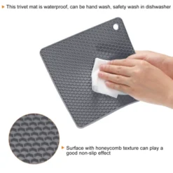 Unique Bargains Silicone Trivet Mats 2pcs Square Heat Resistant Non-Slip Drying Mat For Kitchen Counter Table -Deep Gray -Kitchen Utensil Store GUEST 5a386be0 540d 476a a2f0 5e8d5f3ce598