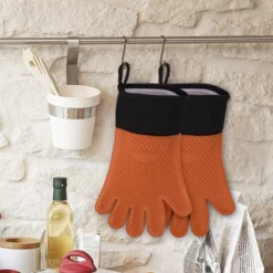 Unique Bargains Silicone Non-Slip Heat-Resistant Kitchen Oven Mitts 1 Pair -Kitchen Utensil Store GUEST af0f92e7 aa65 4a69 aec7 d12af1e0920f